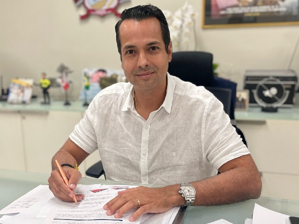 Contas de Vitor Valim seguem pressionadas no TCE e levantam novos questionamentos políticos