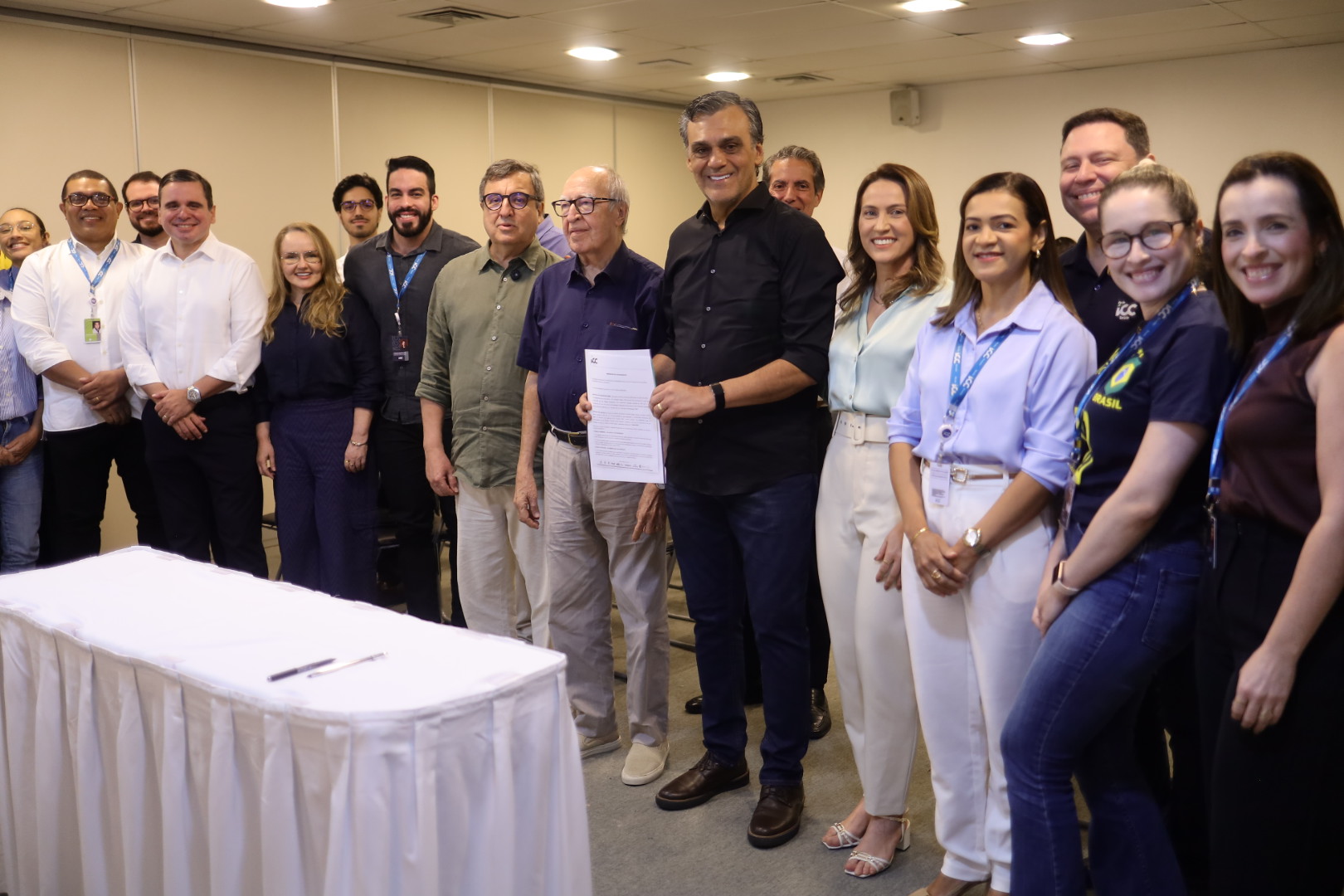 Caucaia firma parceria com Instituto do Câncer do Ceará e terá atendimento oncológico no Hospital Municipal
